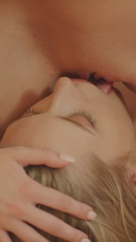oh gosh 😧 : video clip