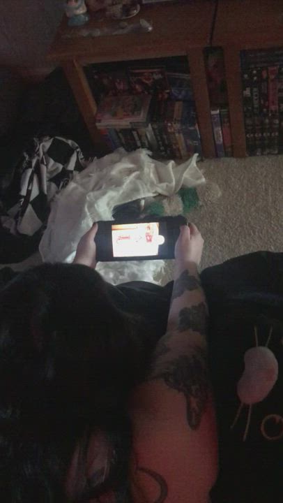 I can play animal crossing for hours like this : video clip