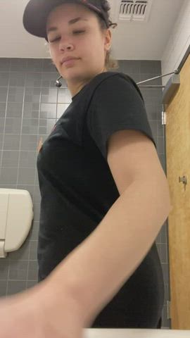 Hoping i don’t get caught at work : video clip
