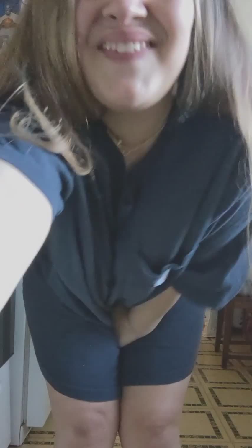 First thought when you see my curvy body? : video clip