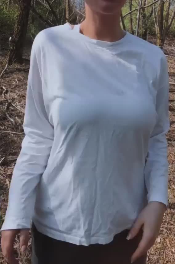 Flashing on my morning walk : video clip