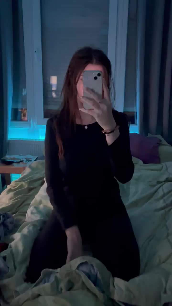 My ex said i shouldnt post my boobs online… what do you think? : video clip