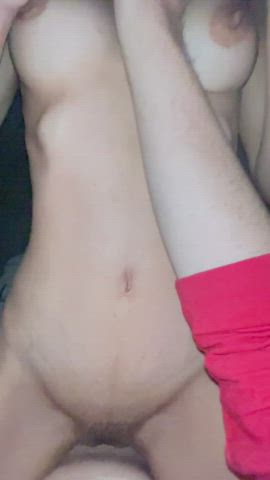 i feel so pretty when he creampies me : video clip