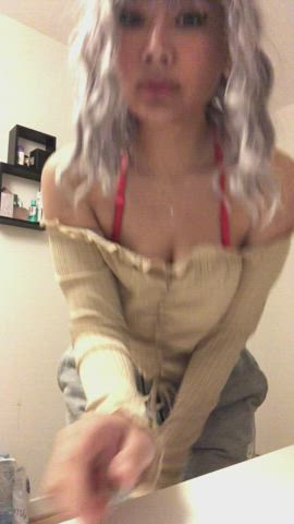 May I come spice up your boring life? : video clip