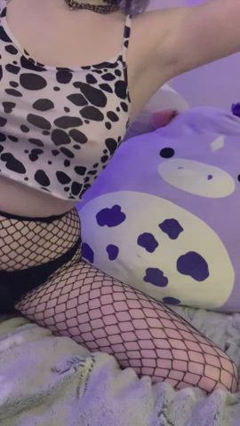 Do you think I’m cute, daddy? : video clip