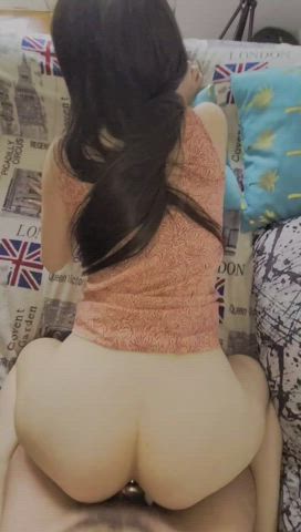 It always ends like this when he sees me without panties : video clip