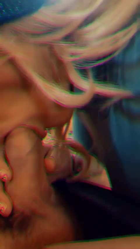 Hits just right on the back of the throat : video clip