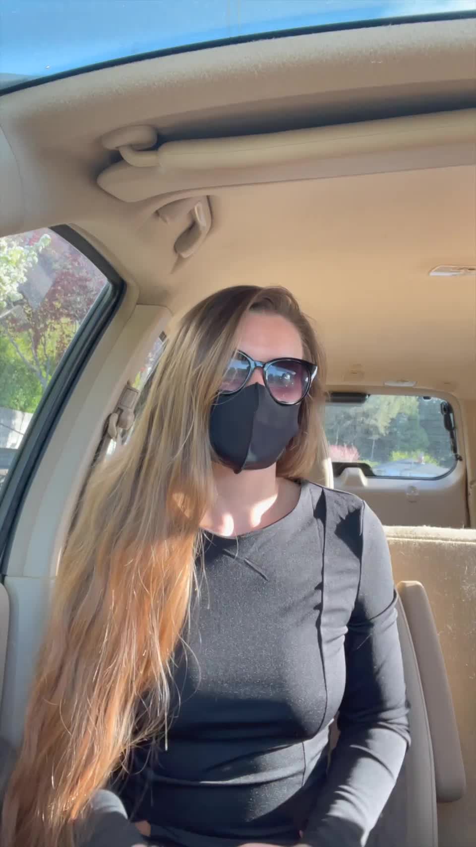 I’ve made a habit out of changing in the car before work, gives me a nice thrill :) [GIF] : video clip