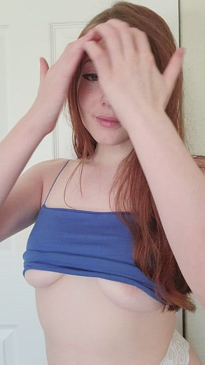 I love showing off my body for older men : video clip