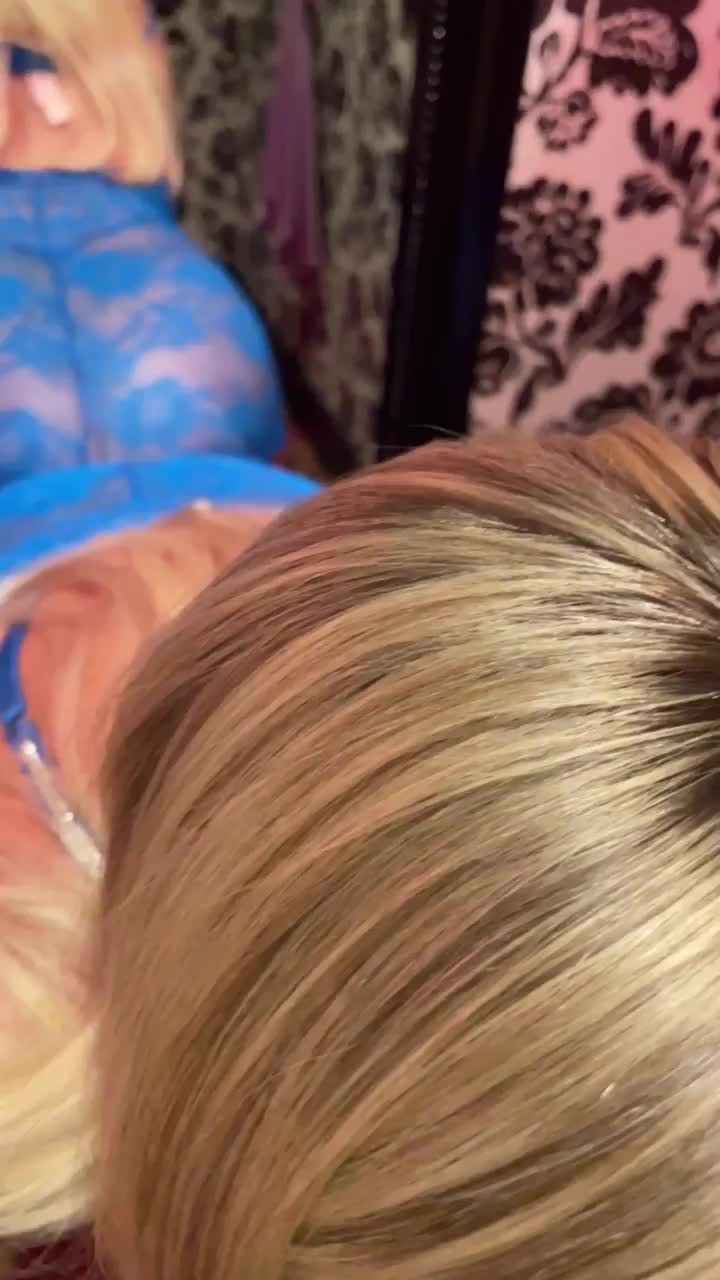 It feel so naughty playing in a changing room it just get me more turned on knowing someone could hear [GIF] : video clip