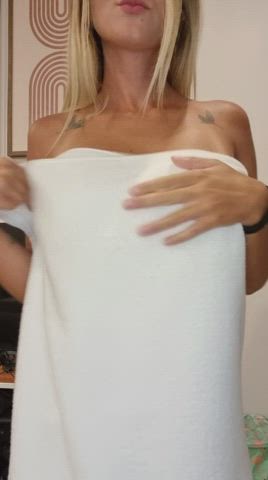 Would u fuck me if I was your friend's teen sister and came onto you? : video clip