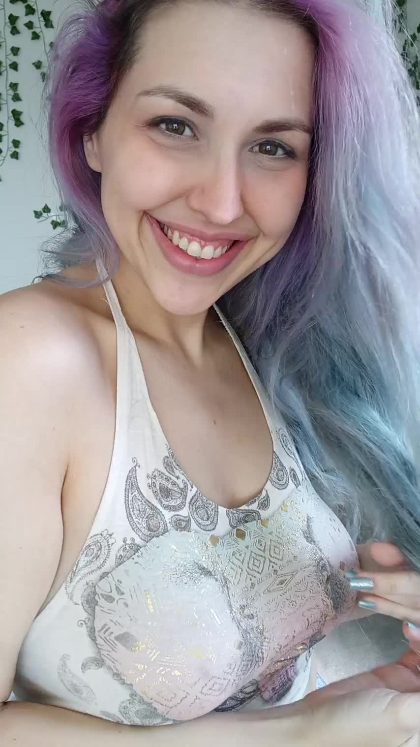 I'm ready for your dick daddy 🤤 : video clip