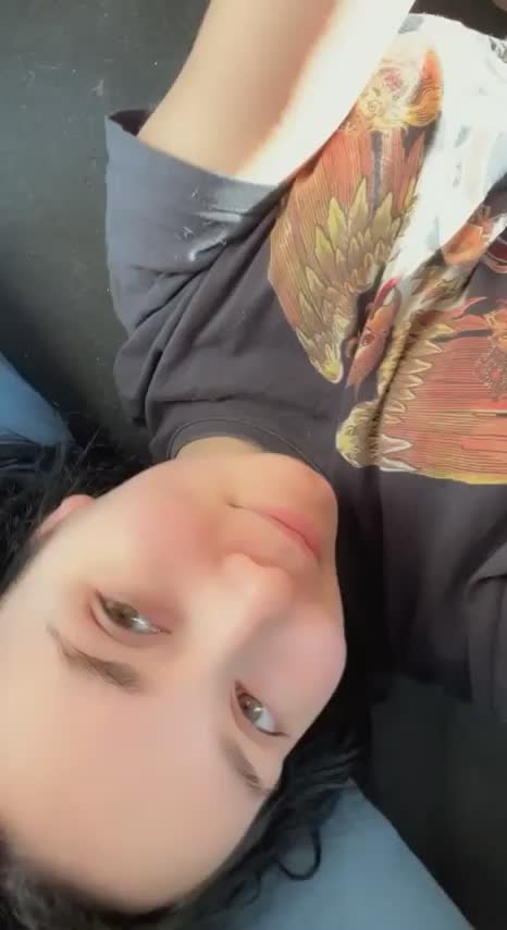Excuse me, can you fuck me in this position? : video clip