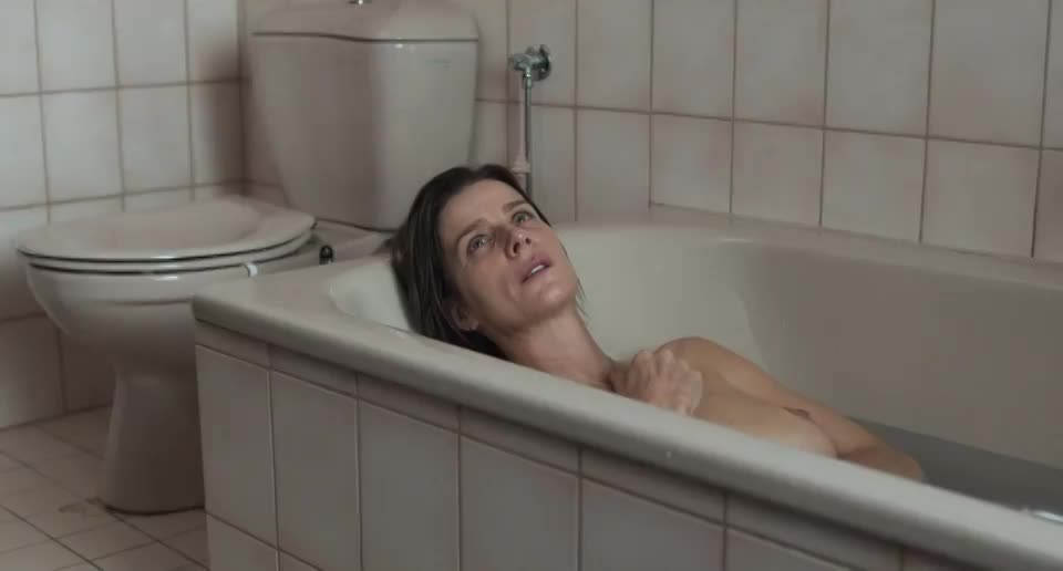 Rachel Griffiths - 'Mammal (2016)' : video clip