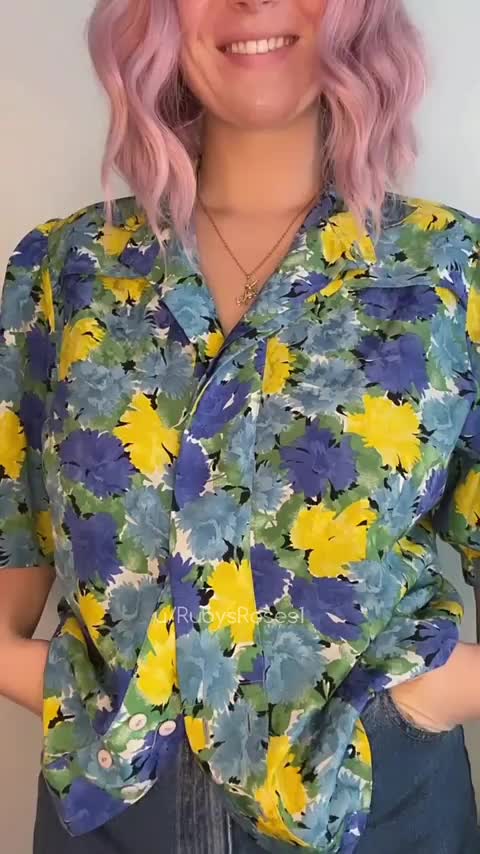 I'd much rather be bouncing on top of you 🤭 : video clip