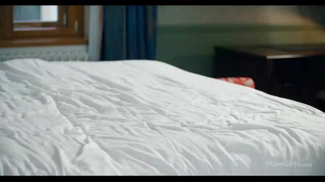 Female Fluid - Nancy A & Arteya #2 : video clip