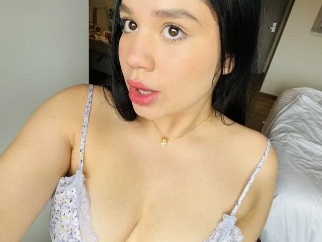Would you do a young Latina like me : video clip