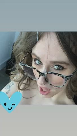I think he missed my mouth : video clip