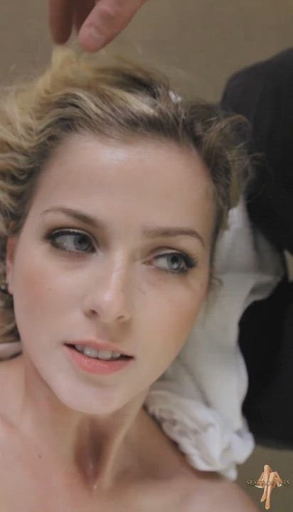 Holy F👅👅👅 : video clip