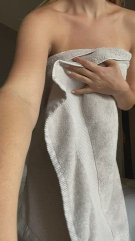All clean, in need of someone to dirty me up again : video clip