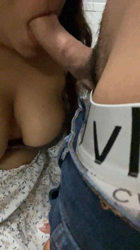Wish I could be getting fucked from behind while sucking dick : video clip