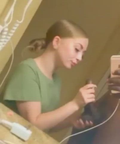 Teen sucks BBC : video clip