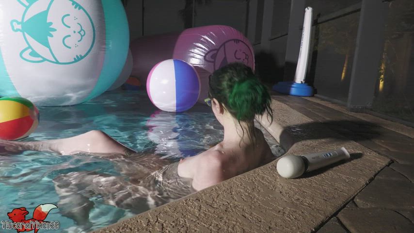 [OC] A good slut sucks the tentacle toy in the pool! : video clip