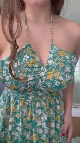 i want my tits sucked and fucked before my first class starts today.. any volunteers?(19f) : video clip