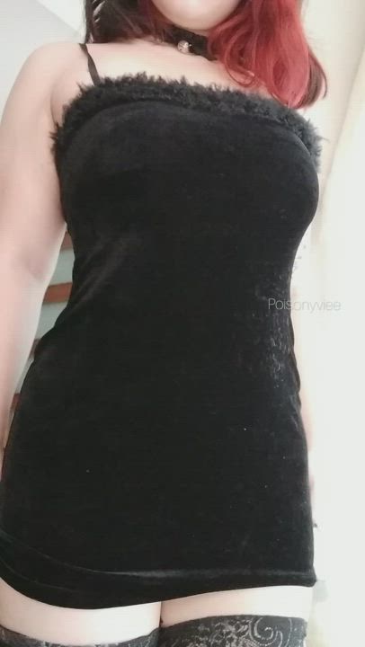Would you choose a 4'11 thick venezuelan girl like me? : video clip