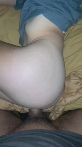 Do I have a nice ass for how small I am? : video clip