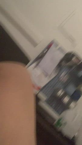 My cunny leaking my brains out (F) : video clip