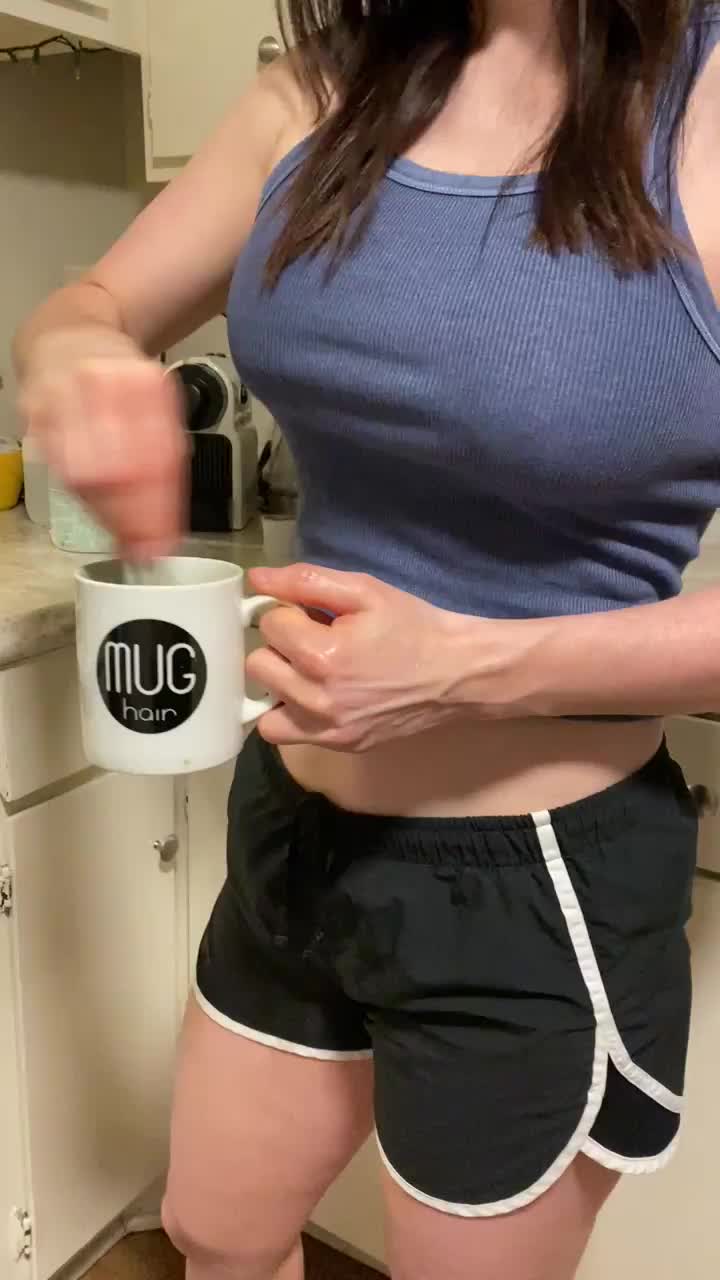 Morning Boobs ☀️ : video clip