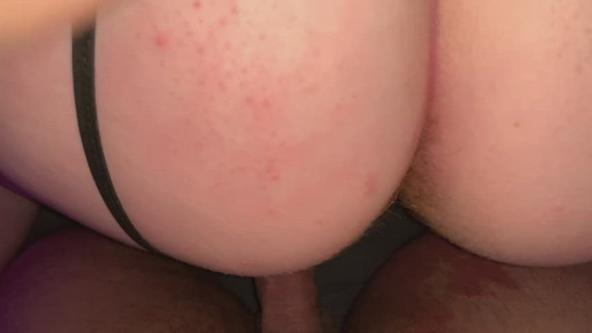 Felt so good fucking her big ass! 😈 maybe I should post more. Also selling content, DMs open : video clip