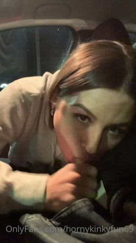 Car blowjob : video clip