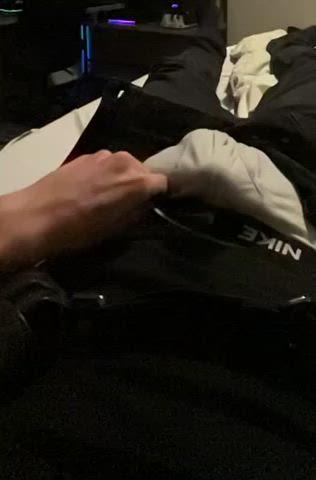 Slo mo pull down : video clip