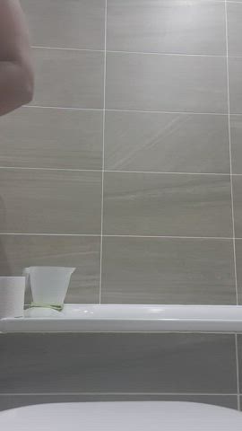 does my 19 year old body help your cock harden? : video clip