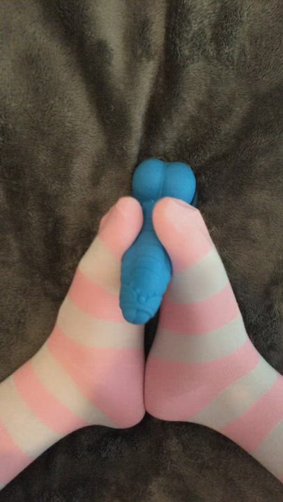 thinking about rubbing your cock : video clip