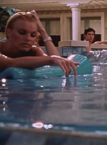 Nichole Hiltz The O.C. S01E06 (Bikini Scenes) Part 2 HD : video clip