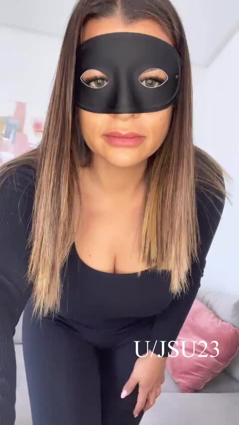 41yo mom, yay or nay ? : video clip
