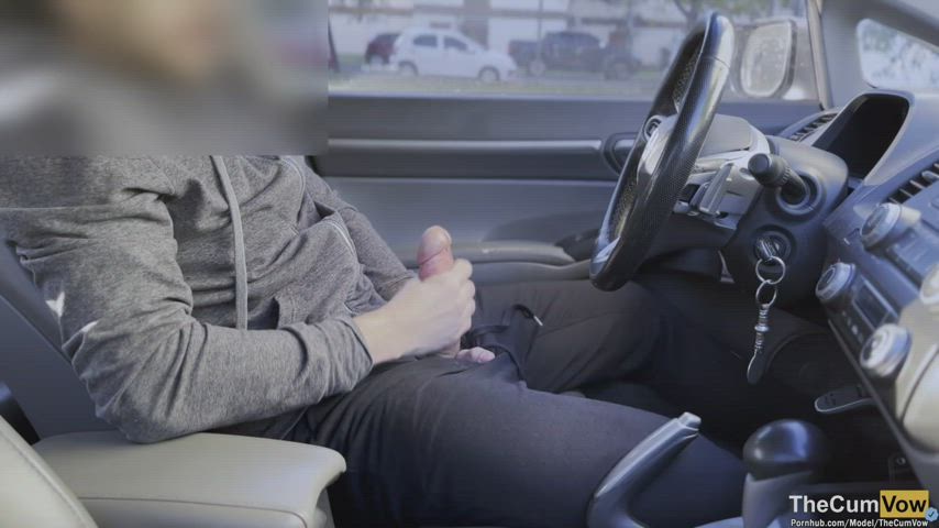 Hey! Come to the backseat to take a ride😋 : video clip