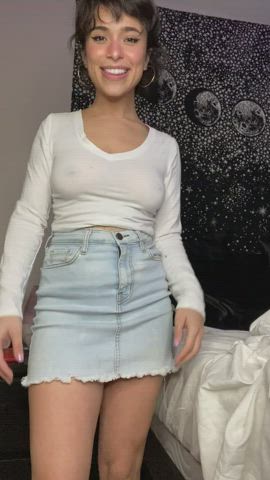 Does the skirt stay on while we fuck? : video clip