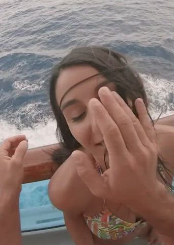 Anyone know the sauce or her name? : video clip