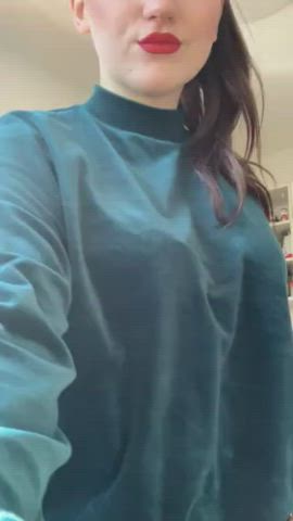 Exclusive content of what's in my mind when i'm in the kitchen : video clip