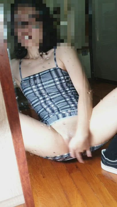 [F] Will you drink up all my squirt? : video clip