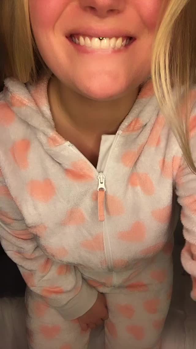 Amazing Body Her Full Album In Comment : video clip