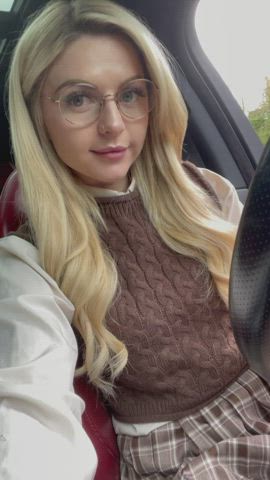 I want you to fuck me harder than the fuel prices already have.. 🙄 : video clip