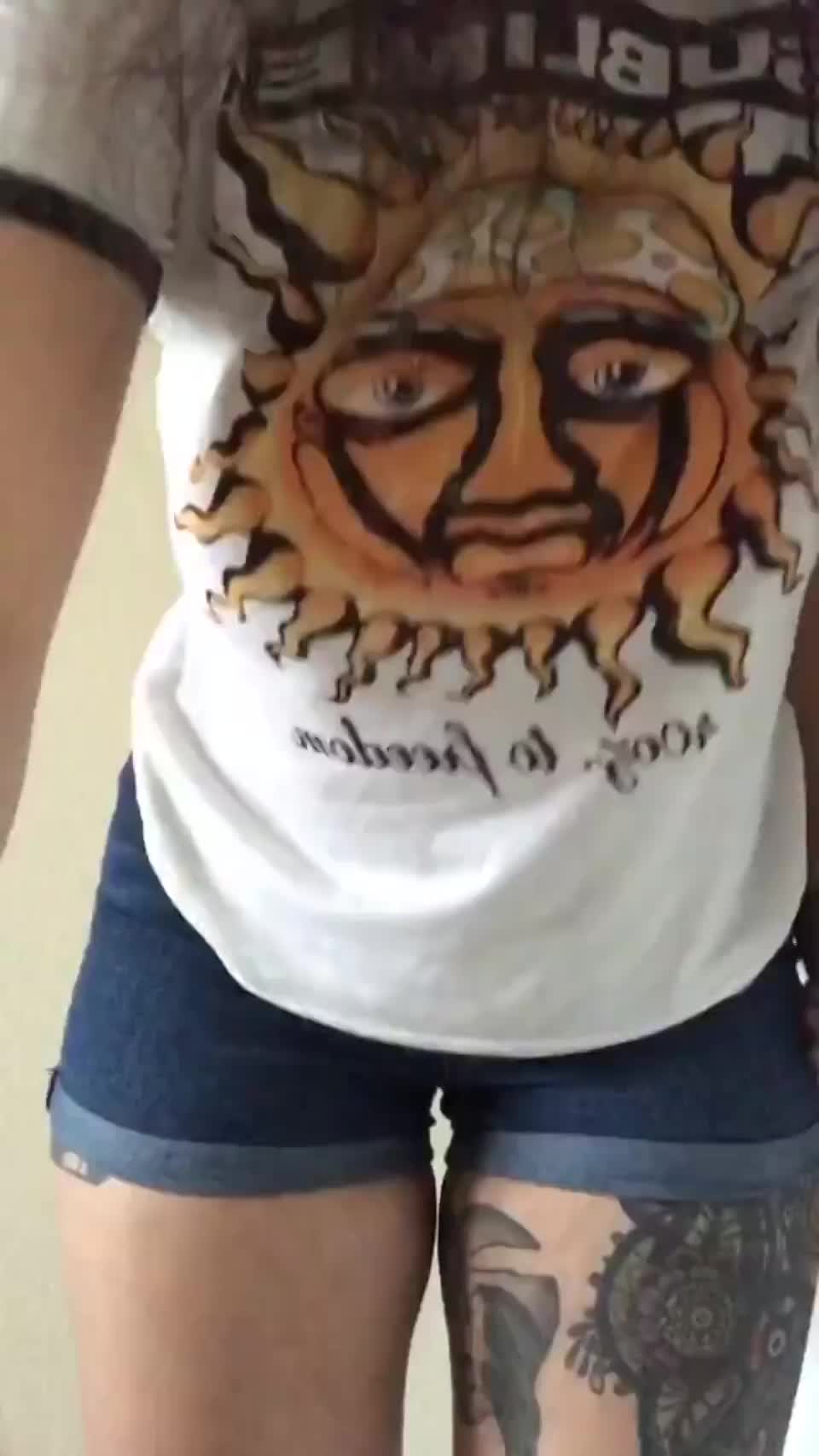 Perky drop : video clip