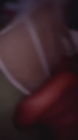 Love being painted : video clip