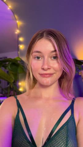 Breaking in my new lingerie with some cum : video clip