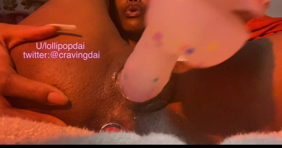 can I cream on yours ? : video clip